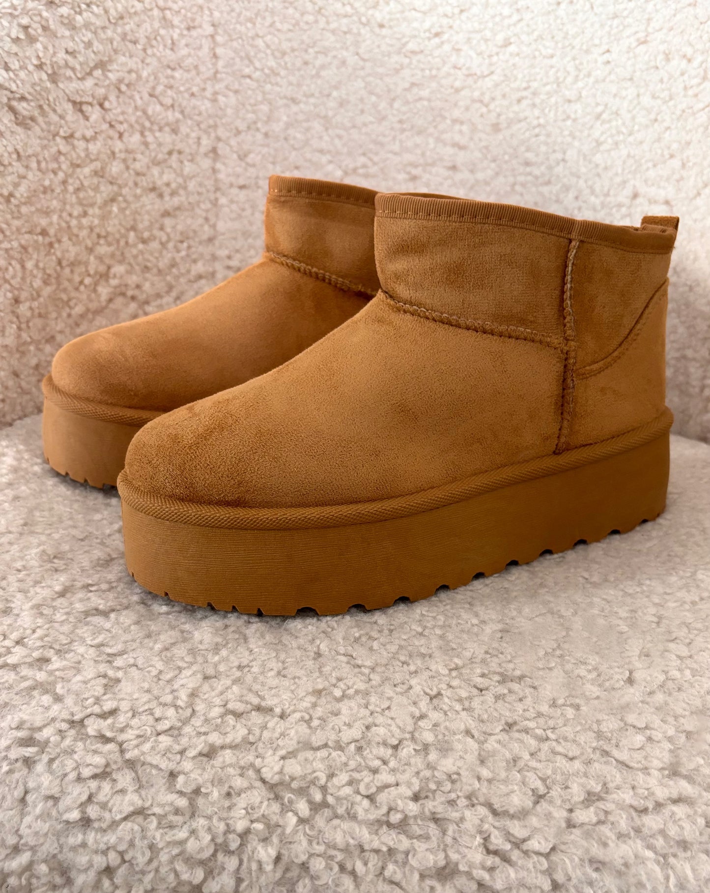 Boots Sira camel