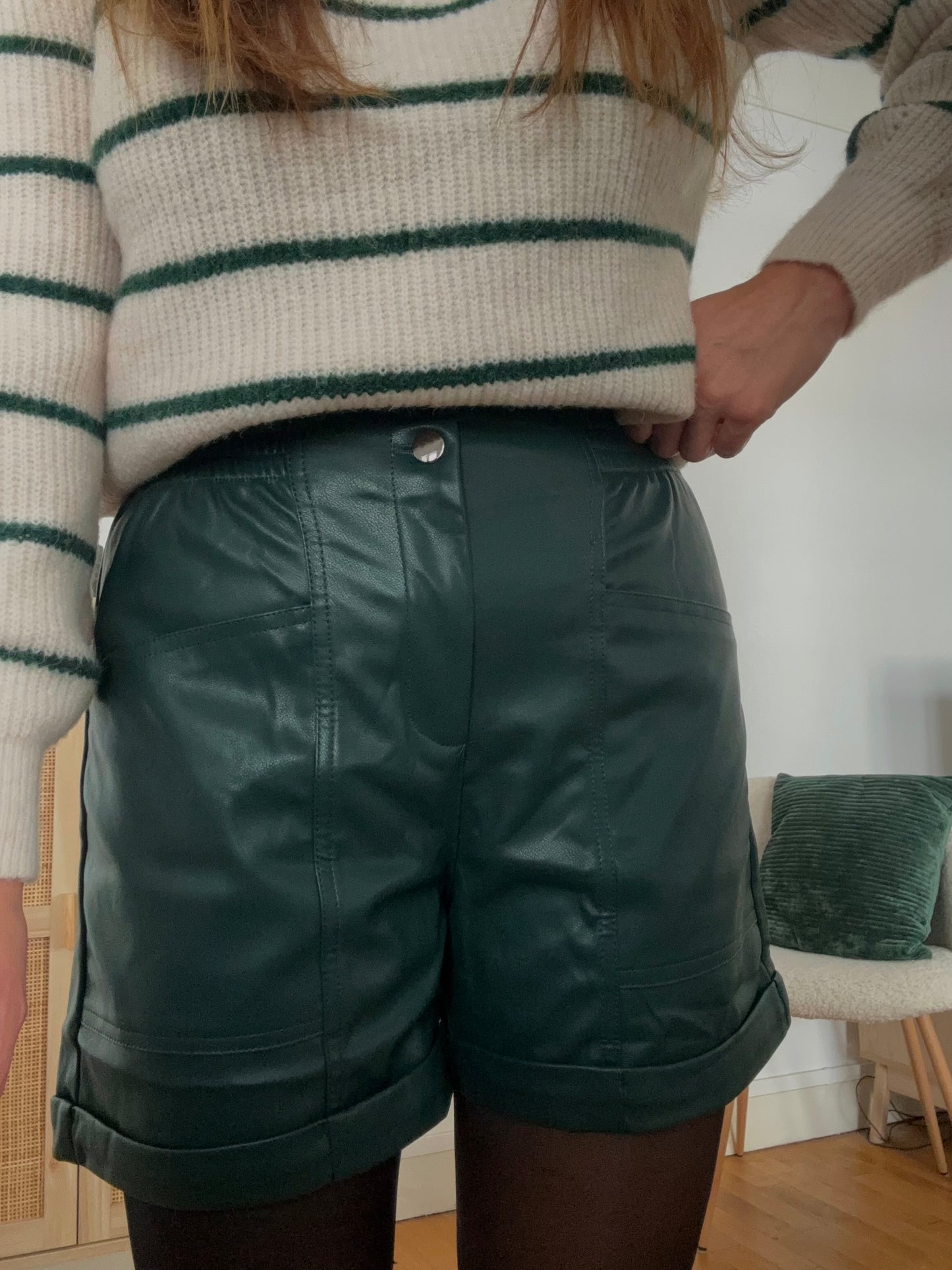 Short Elior