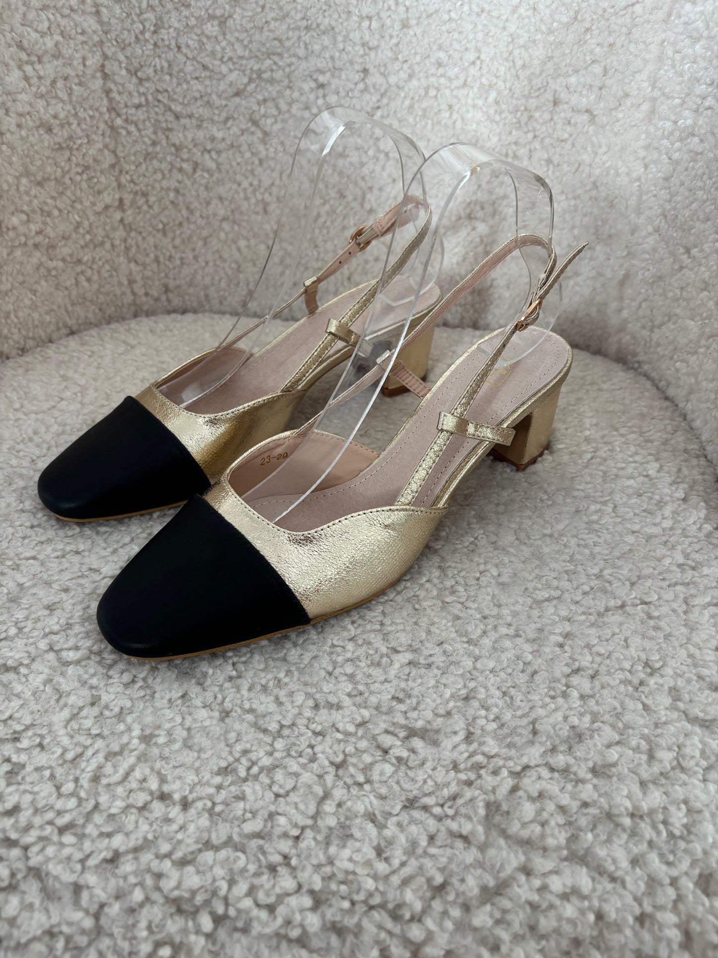Slingbacks Gold