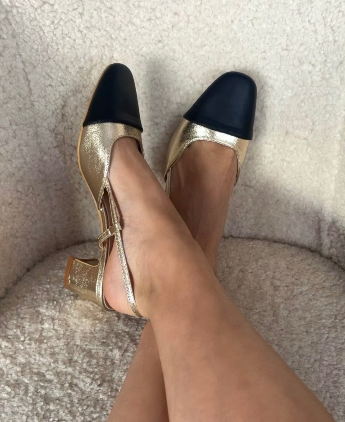 Slingbacks Gold